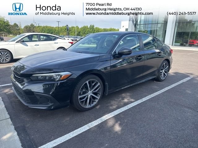 2023 Honda Civic Touring CVT's photo