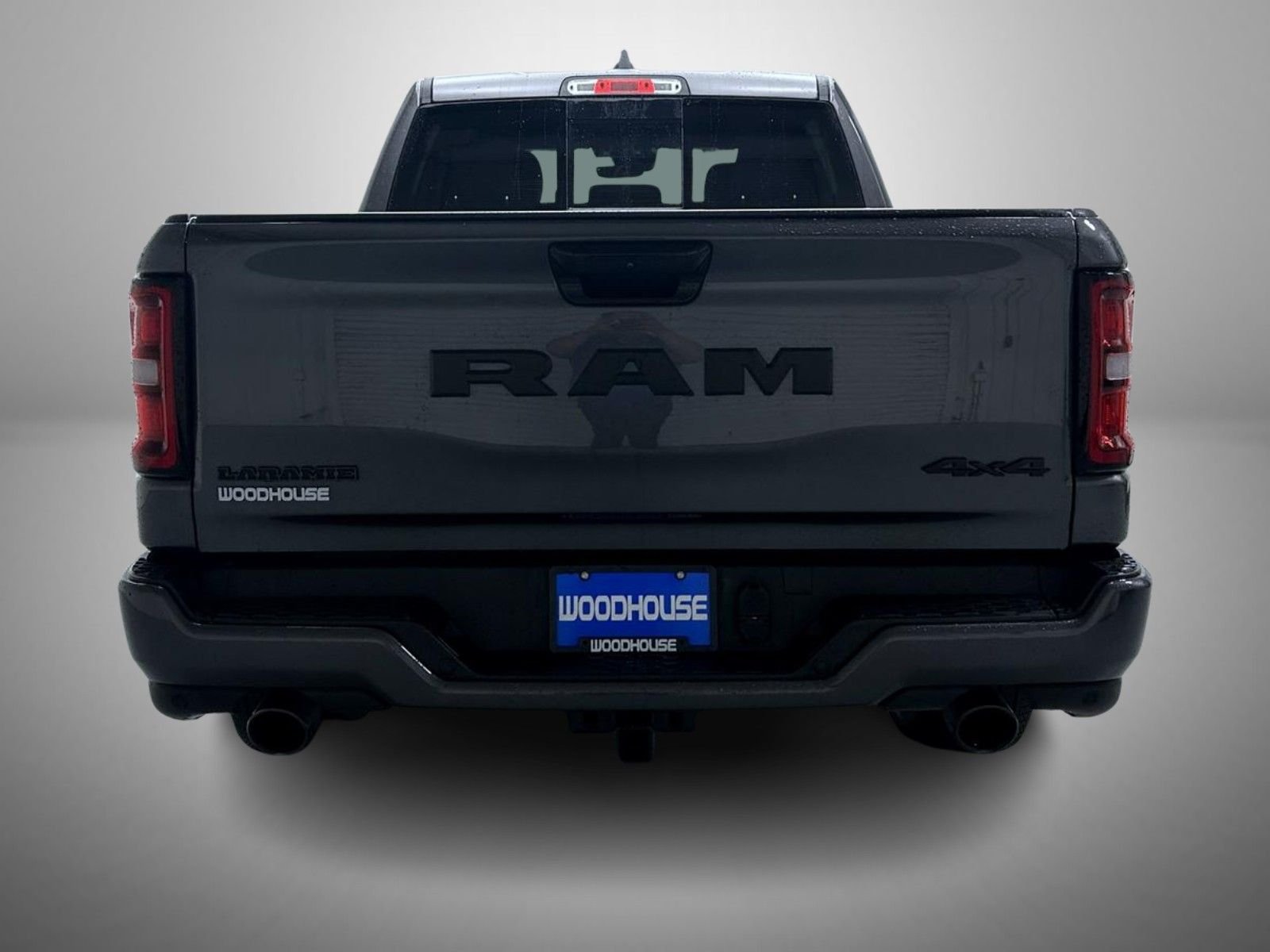 New 2026 Granite Crystal Metallic Clear-Coat Exterior Paint RAM Laramie image 6