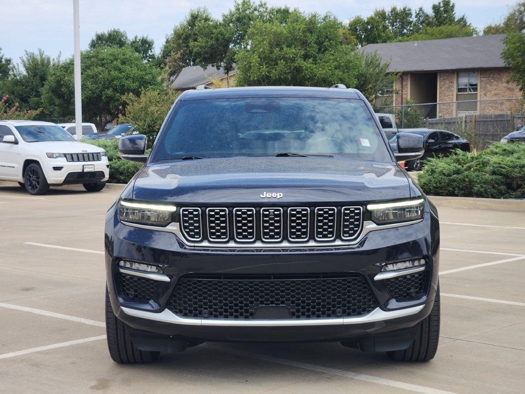 Used 2023 Black Jeep Summit Reserve image 2