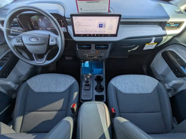 New 2026 Oxford White Ford XLT image 15