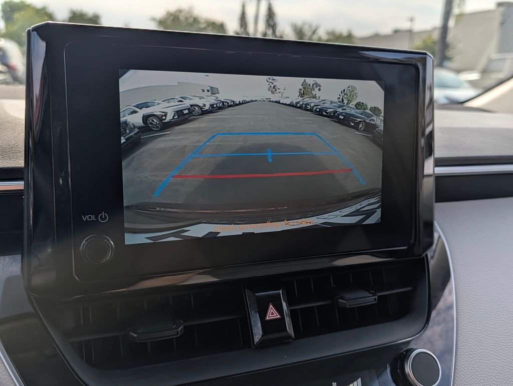 2023 Toyota Corolla LE - Photo 21