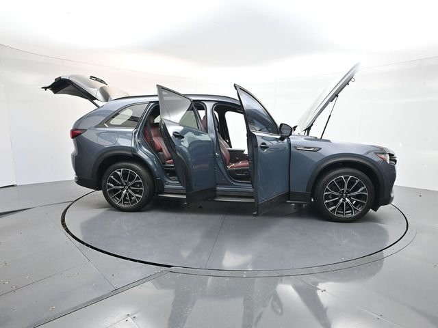 Used 2025 Gray Mazda Premium Plus image 34