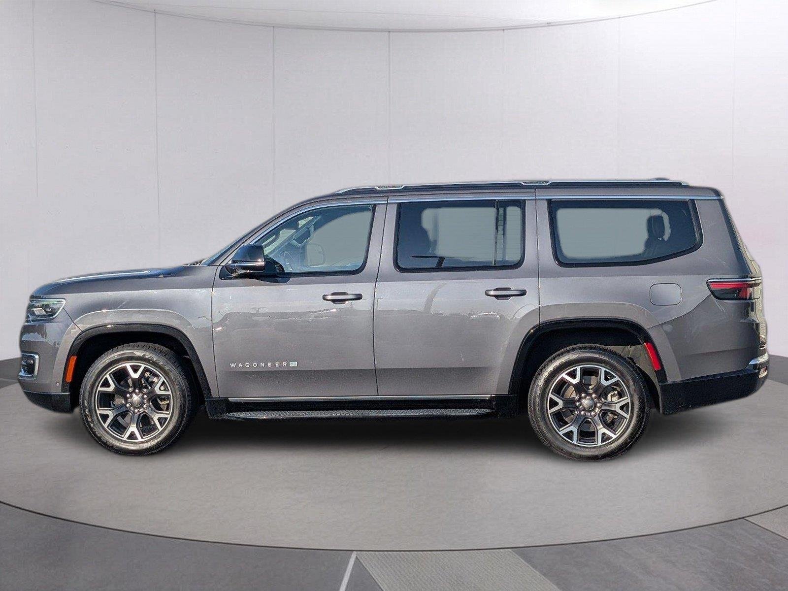 Used 2024 Baltic Gray Metallic Clearcoat Jeep Series III image 2