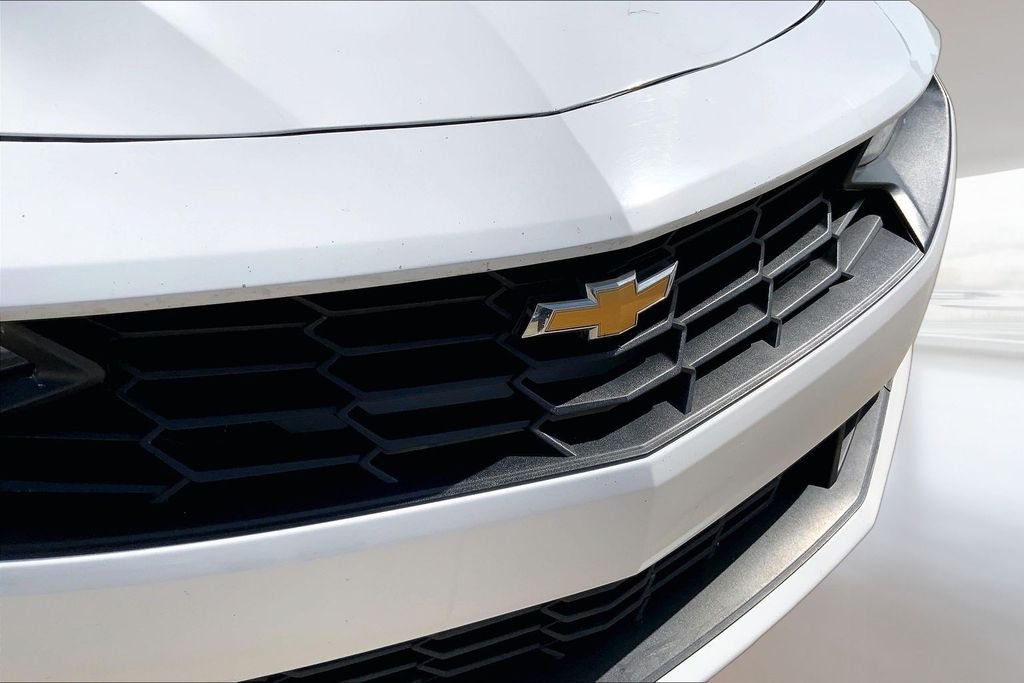 Used 2020 Summit White Chevrolet 1LT image 26