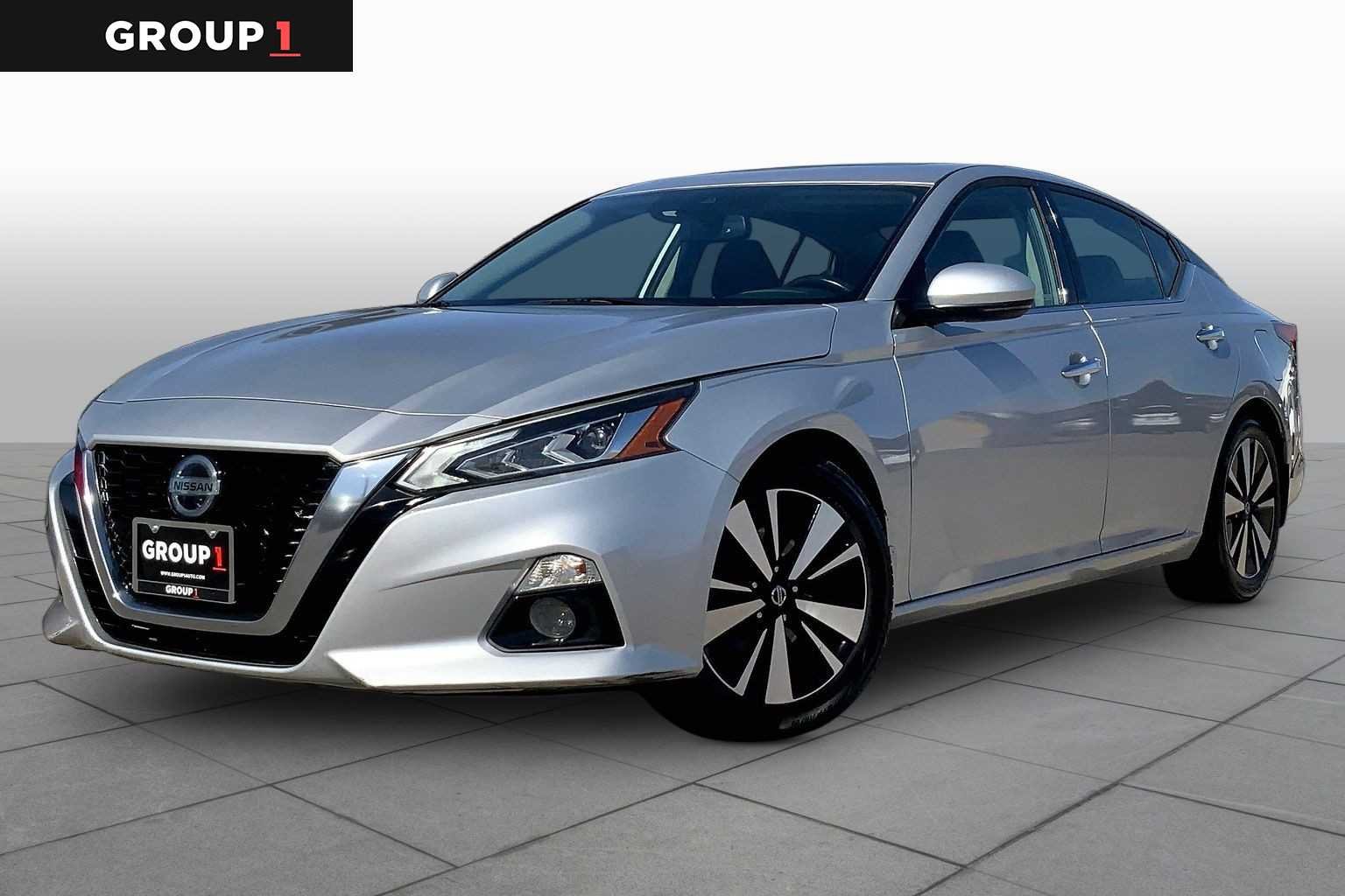 Pre-Owned 2020 Nissan Altima 2.5 SV