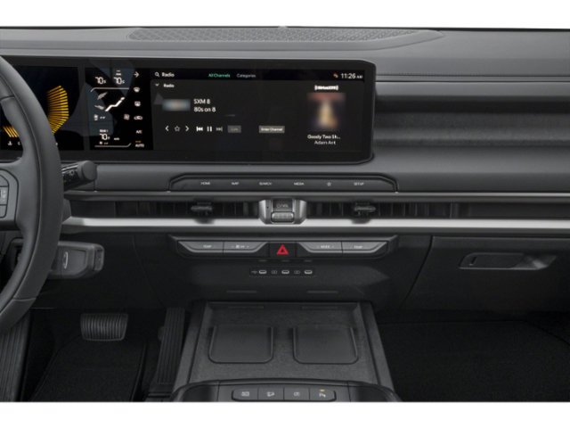 New 2027 Ivory Silver Kia S image 7
