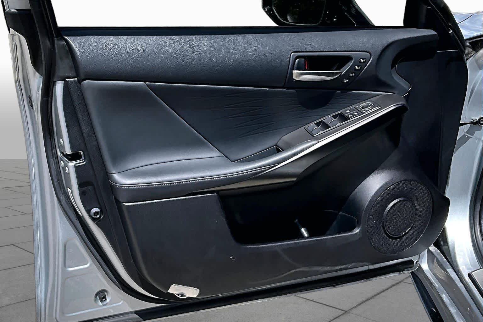 Used 2023 Iridium Lexus F SPORT image 26