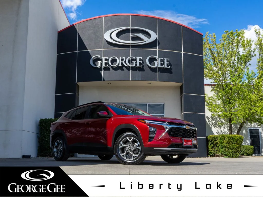 2025 Chevrolet Trax LT's photo