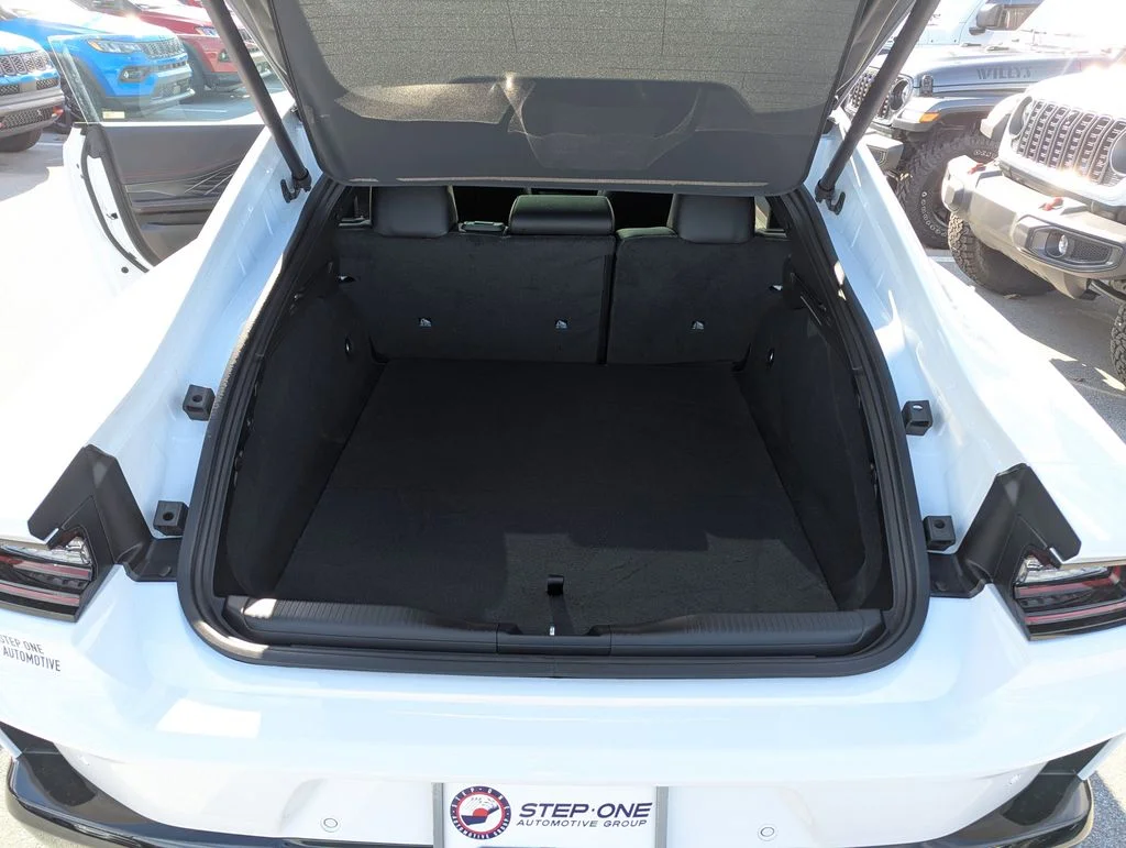 New 2026 White Knuckle Exterior Paint Dodge Scat Pack Plus image 29