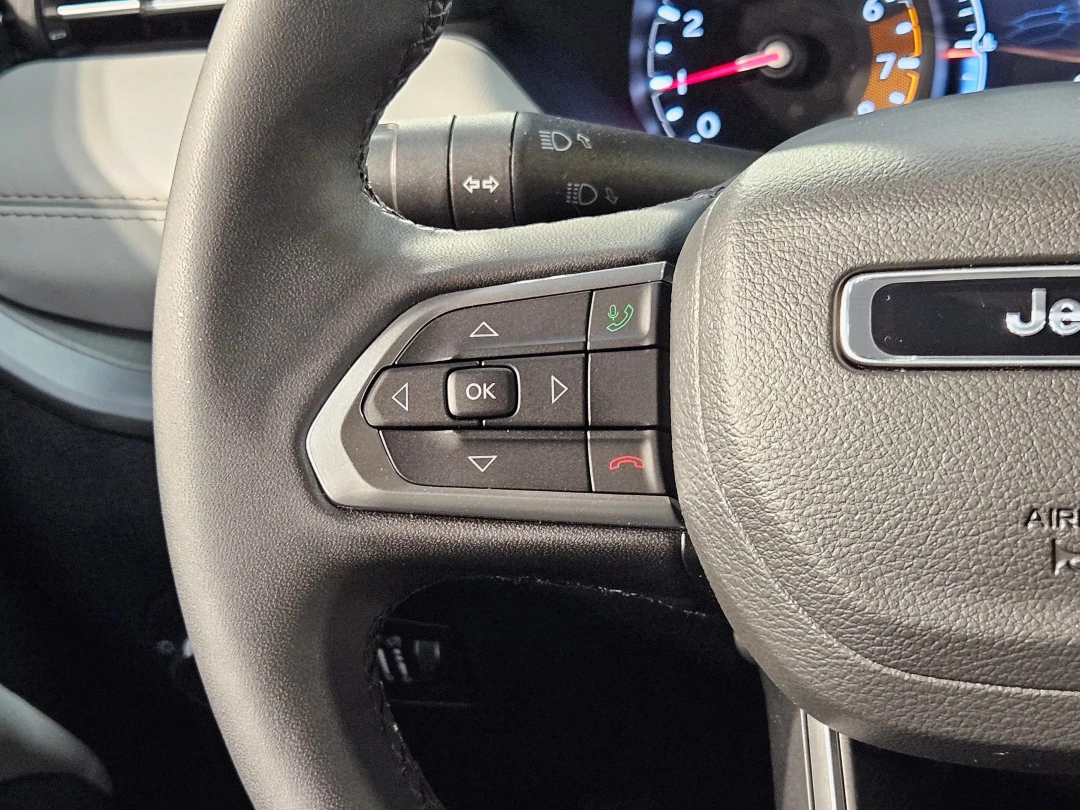 2025 Jeep Compass Limited - Photo 27