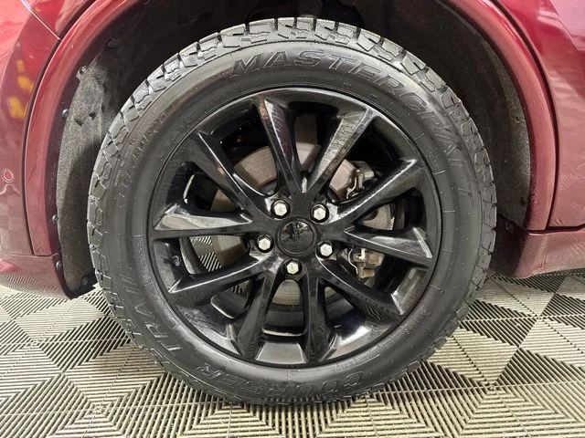 Certified Used 2018 Octane Red Pearlcoat Dodge R/T image 10