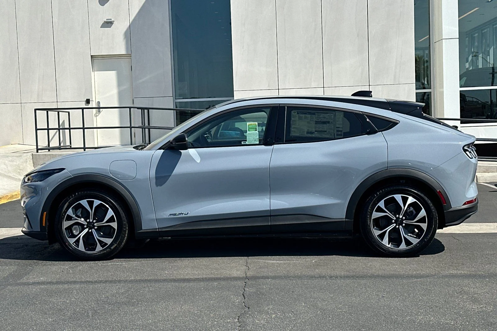 New 2026 Glacier Gray Metallic Tri-coat Ford Select image 6