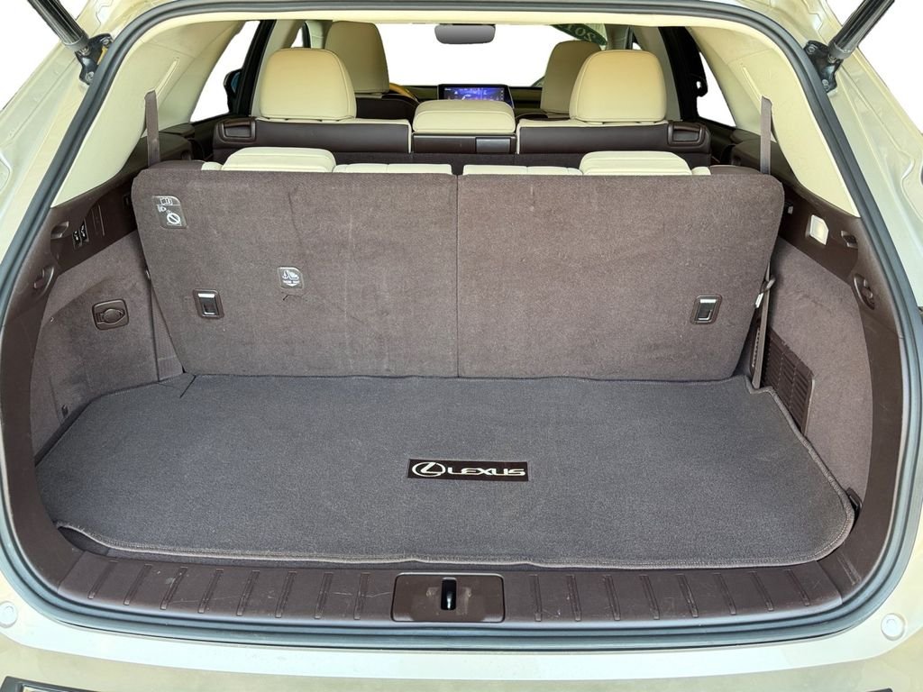 Used 2019 Beige Lexus 350L image 14