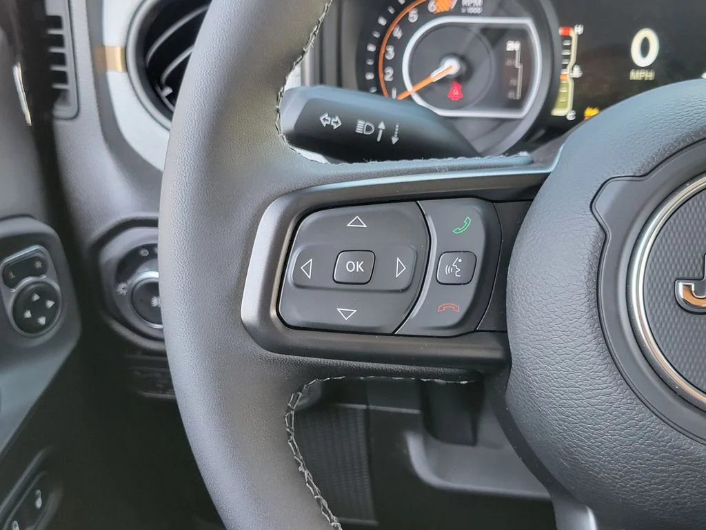2026 Jeep Wrangler 4-Door photo 4