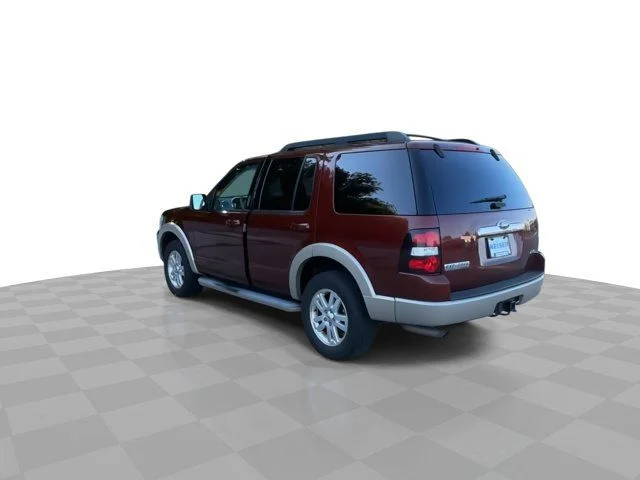 Used 2010  Ford Eddie Bauer image 7