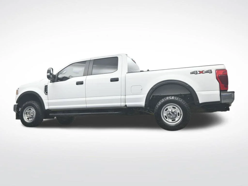 Used 2022 White Ford XL image 46