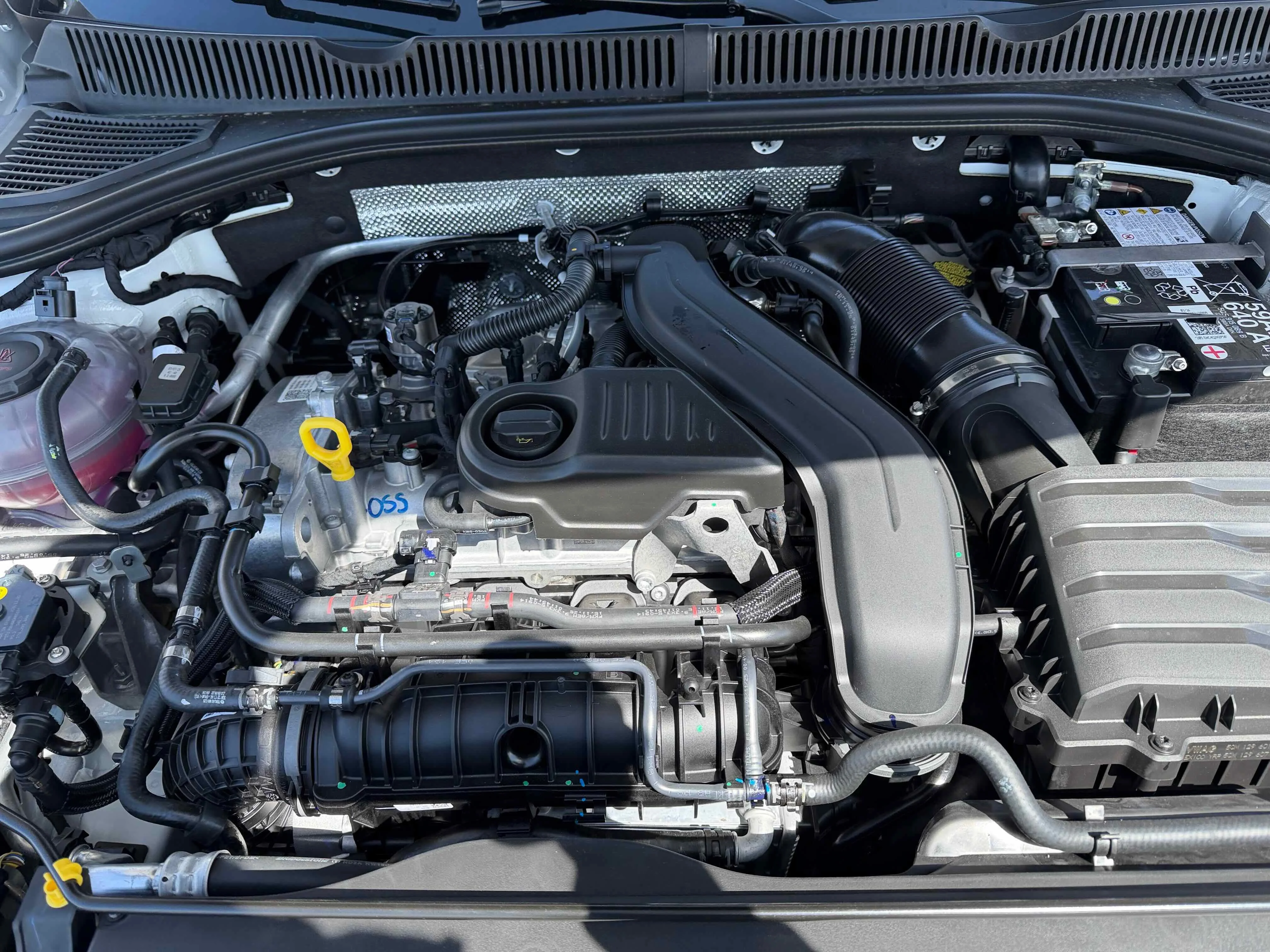 New 2026 Pure White Volkswagen Sport image 28