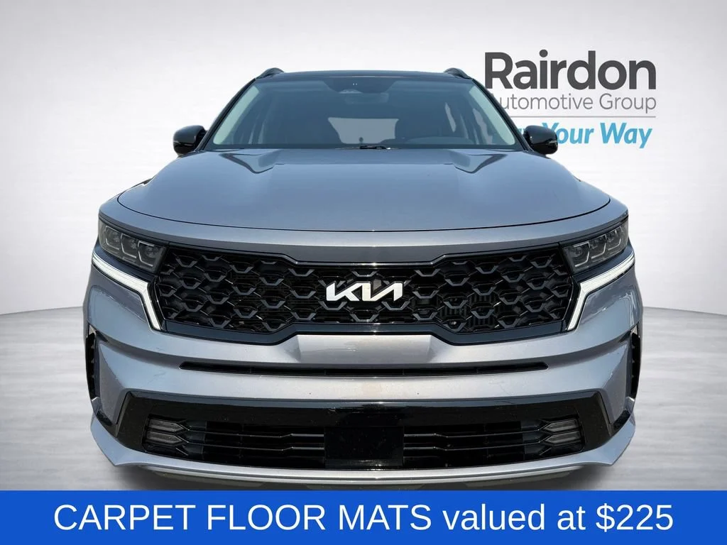 Certified Used 2023 Everlasting Silver Kia SX image 2