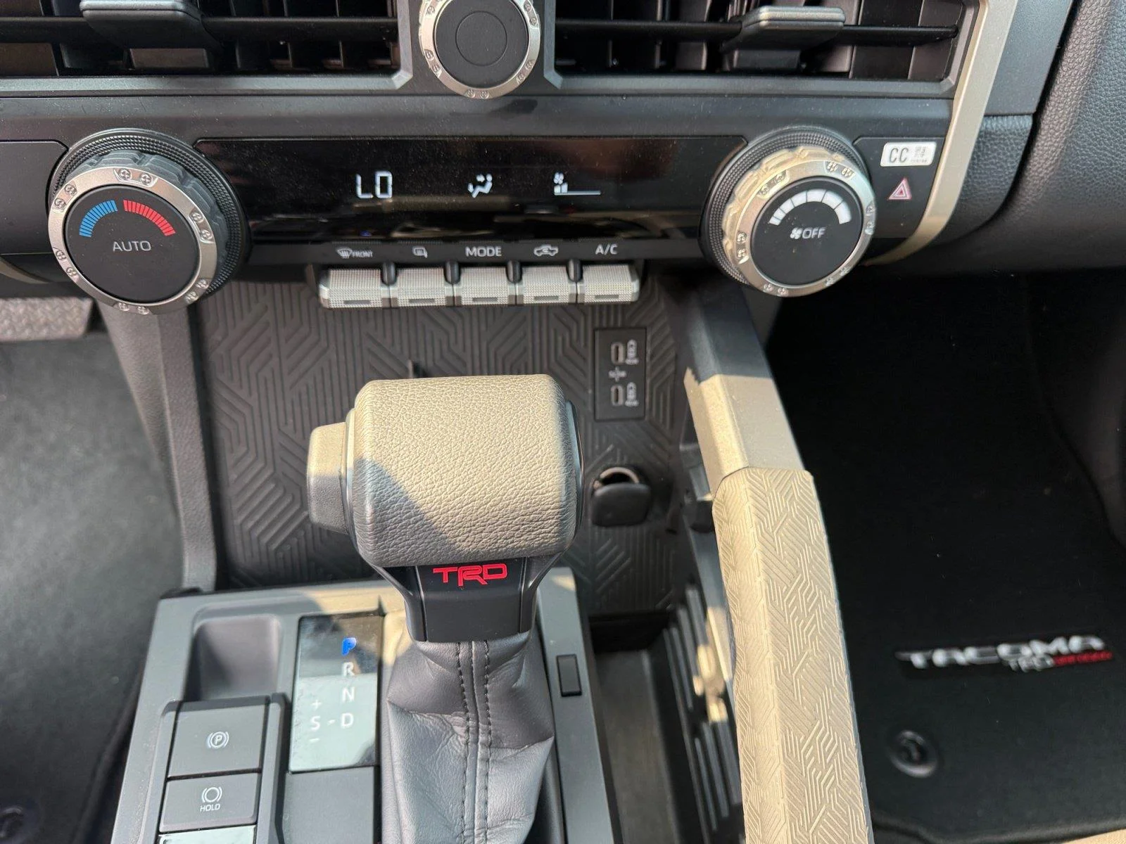 Used 2025 SILVER TOYOTA TRD OFF ROAD DOUBLE CAB 5 image 21