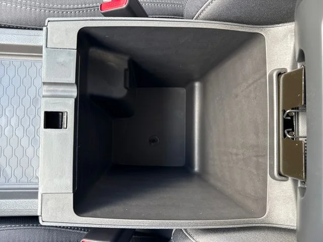 New 2027 Glacier White Nissan Crew Cab SV image 26