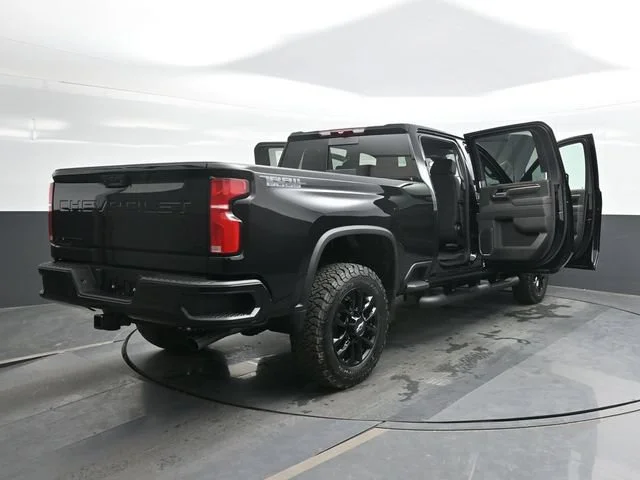 New 2026 Black Chevrolet LT image 29