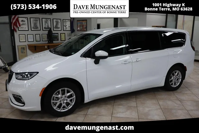2023 Chrysler Pacifica Touring L