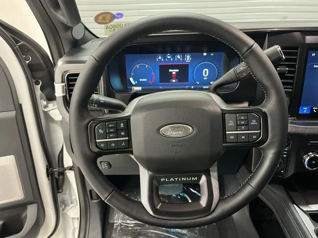 New 2026 Star White Metallic Tri-Coat Ford Platinum image 16
