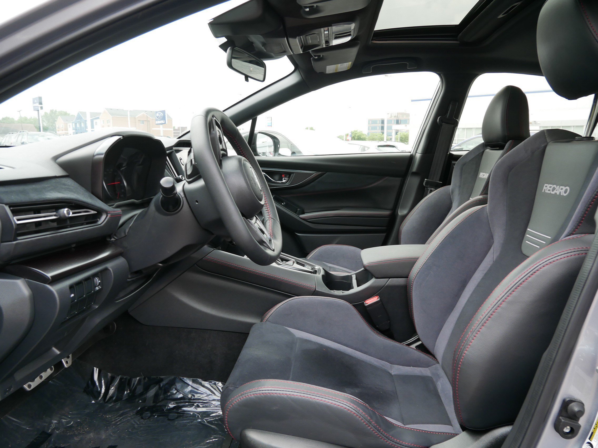 Used 2022 Ice Silver Metallic Subaru GT image 31