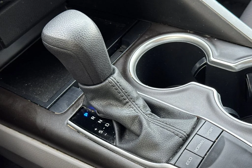Used 2023 Silver Toyota LE image 24