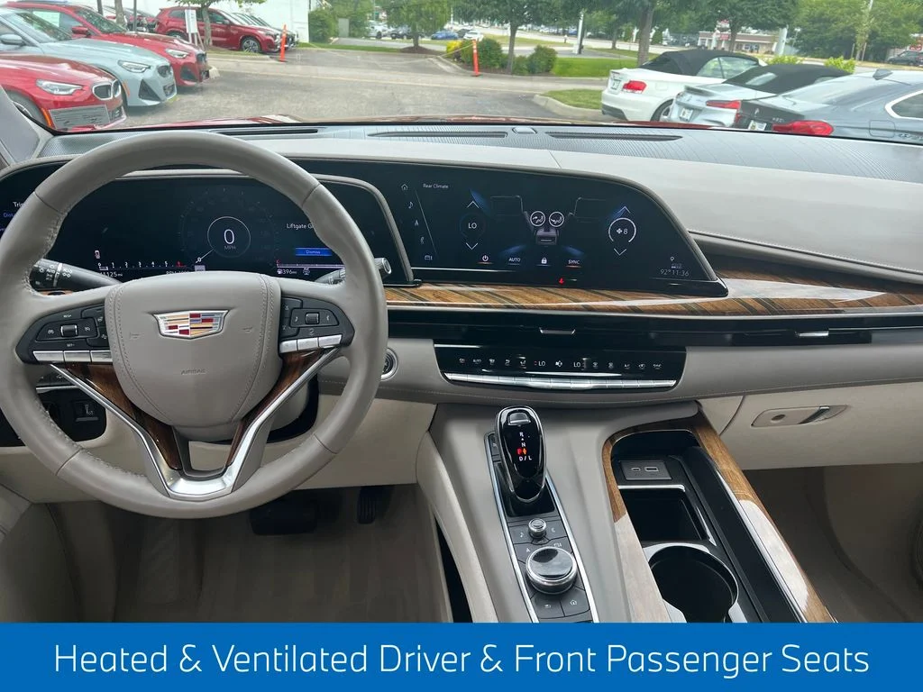Used 2022 Red Cadillac Sport Platinum image 38