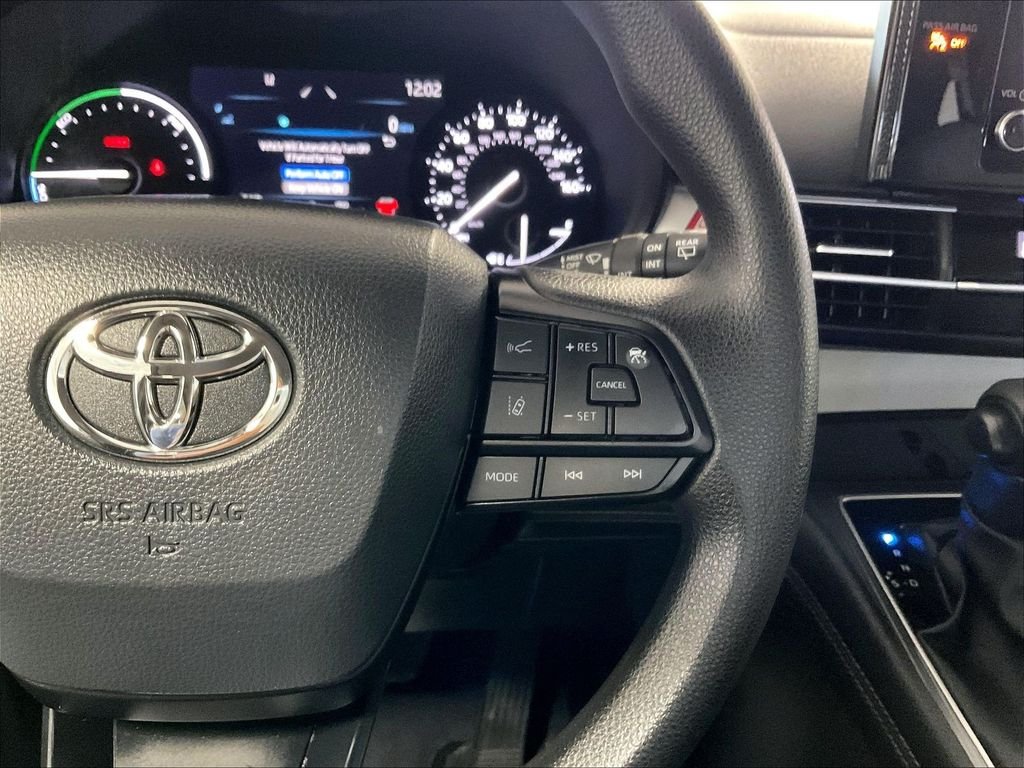 Used 2025 Gray Toyota LE image 24