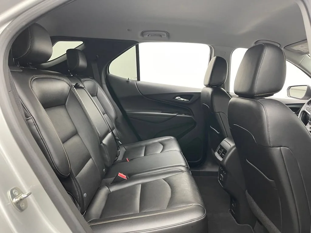 Used 2020 SILVER ICE METALLIC Chevrolet Premier image 35