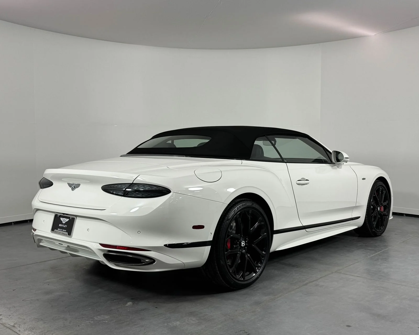 New 2025 Glacier White Bentley Speed image 51