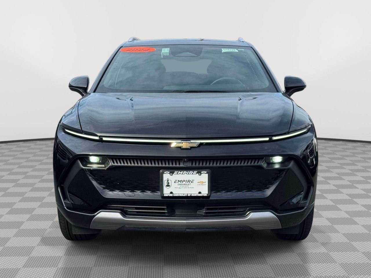 Used 2024 Chevrolet Equinox EV LT with VIN 3GN7DLRR6RS281787 for sale in Huntington Station, NY