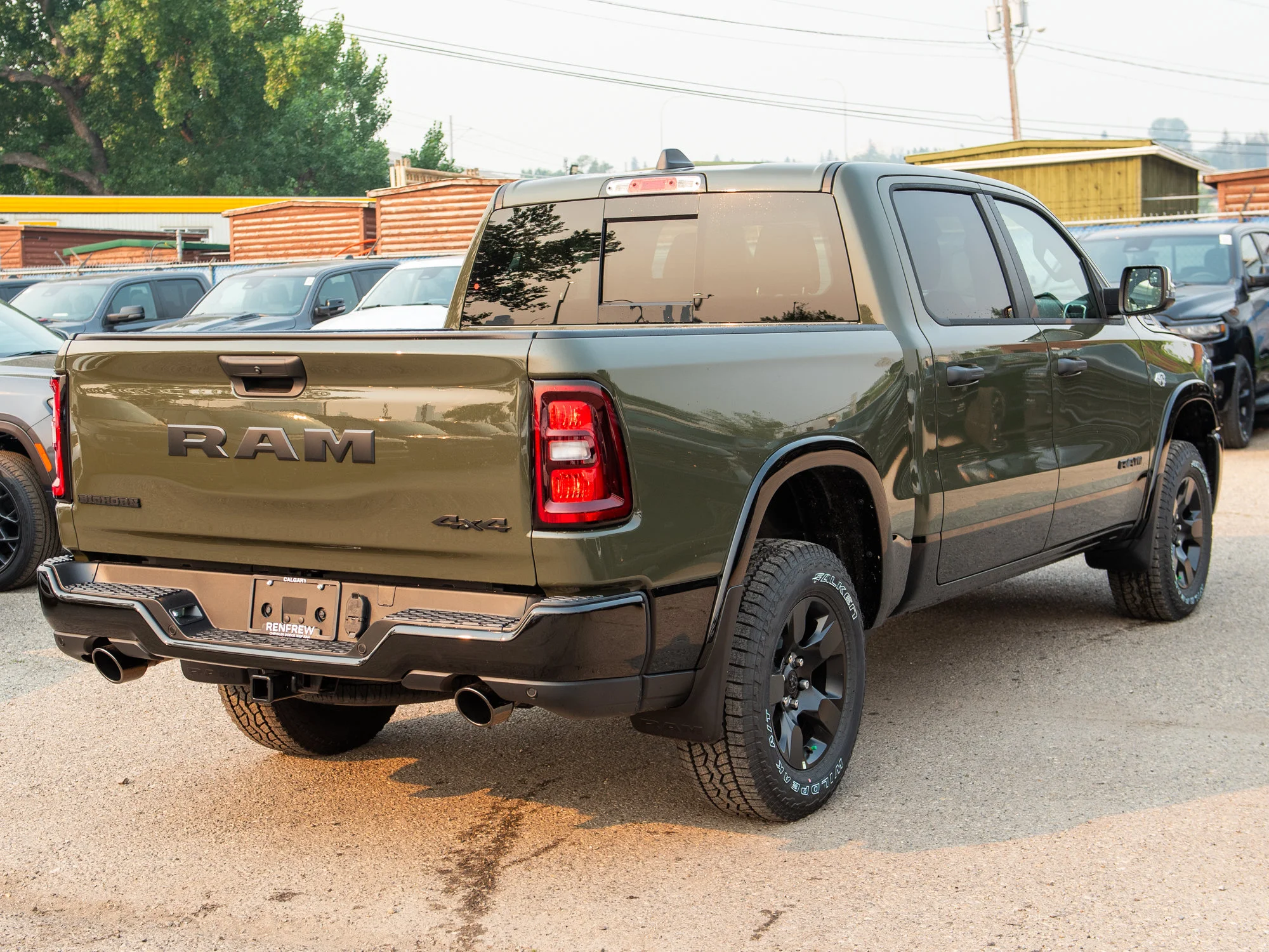 New 2026 Tan RAM Big Horn* Crew Cab 4x4, HEMI V8 image 8