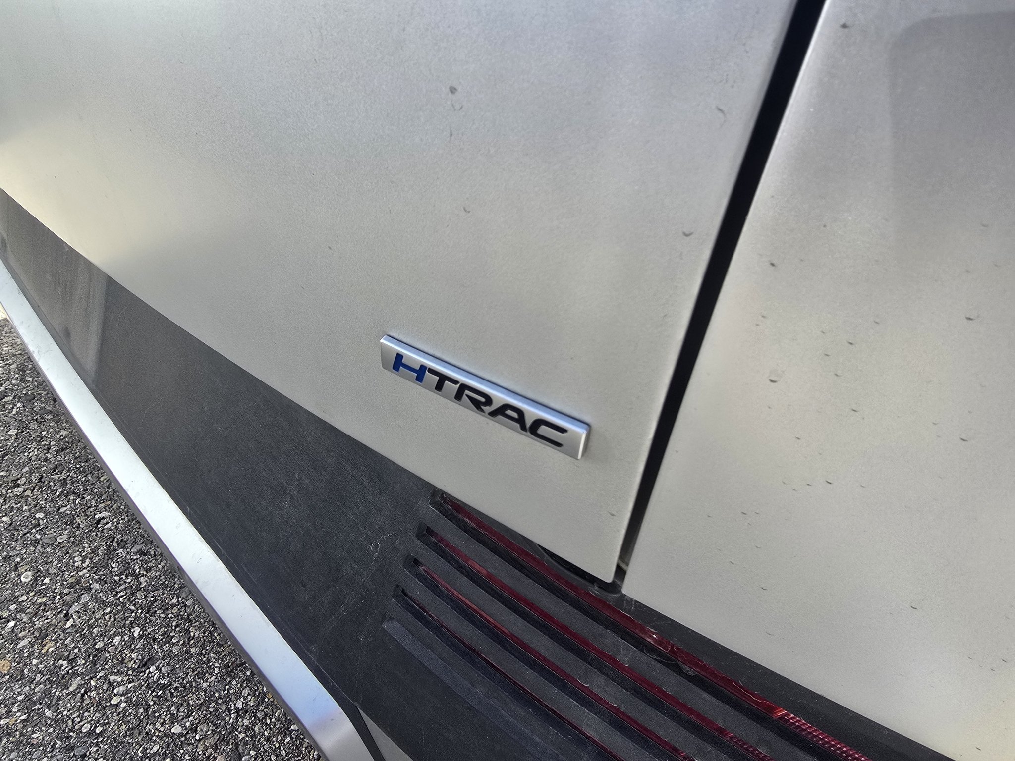 Used 2024 Gravity Gold (Matte Gold) Hyundai SEL image 11