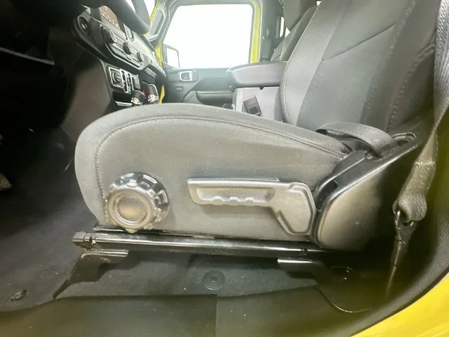 Used 2023 Yellow Jeep Sport S image 22