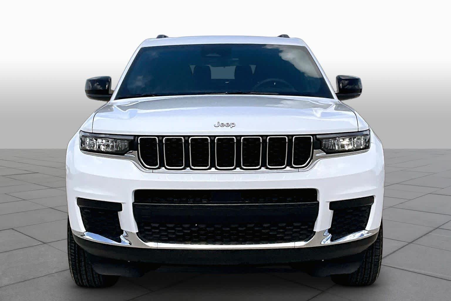 Pre-Owned 2025 Jeep Grand Cherokee L Laredo X