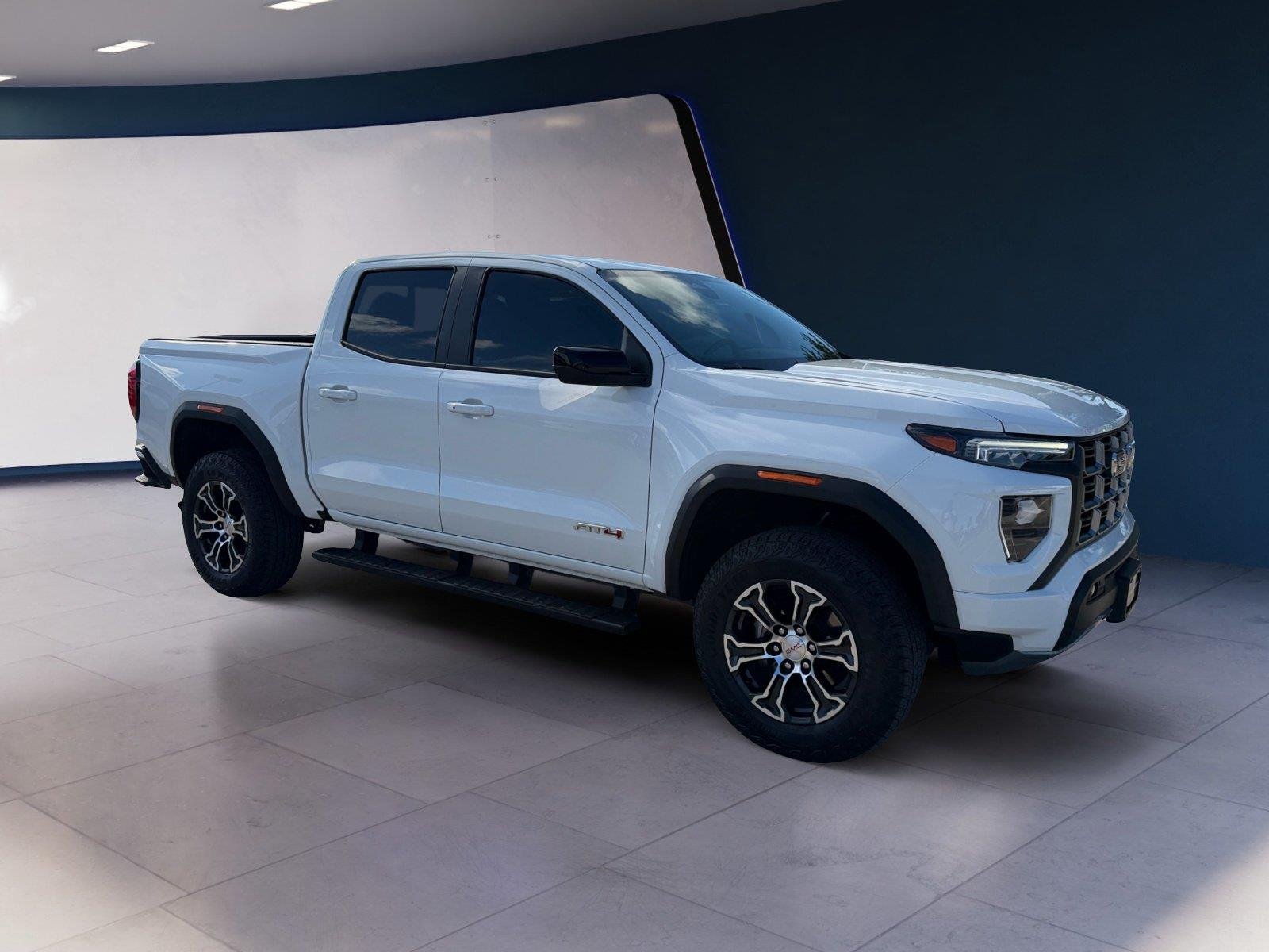 2025 GMC Canyon AT4 - Photo 7