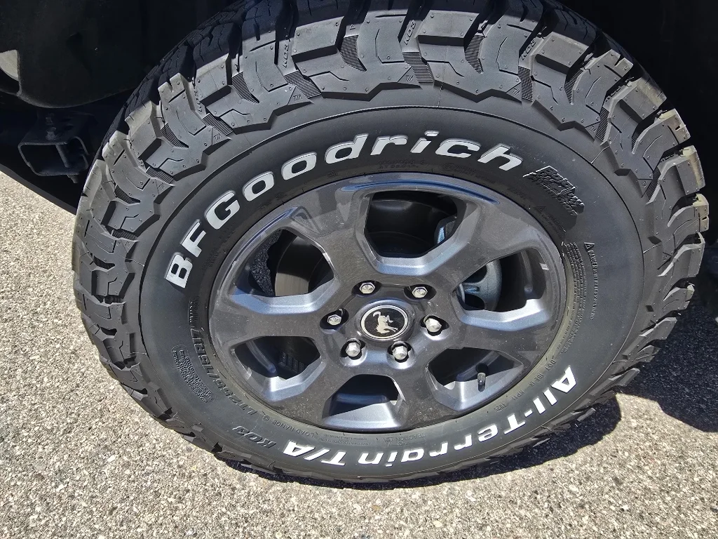 Used 2023 ICONIC SILVER METALLIC Ford Big Bend image 9