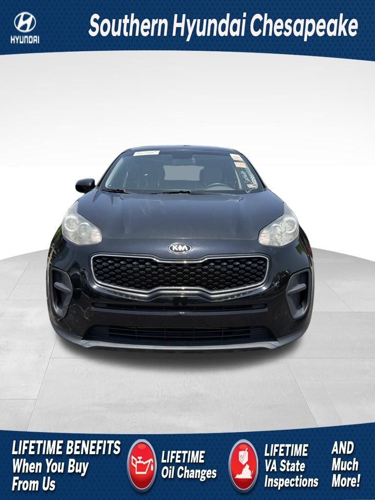 Used 2017 Red Kia LX image 1