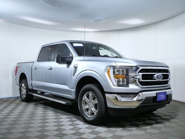 Used 2023 Silver Ford XLT image 1