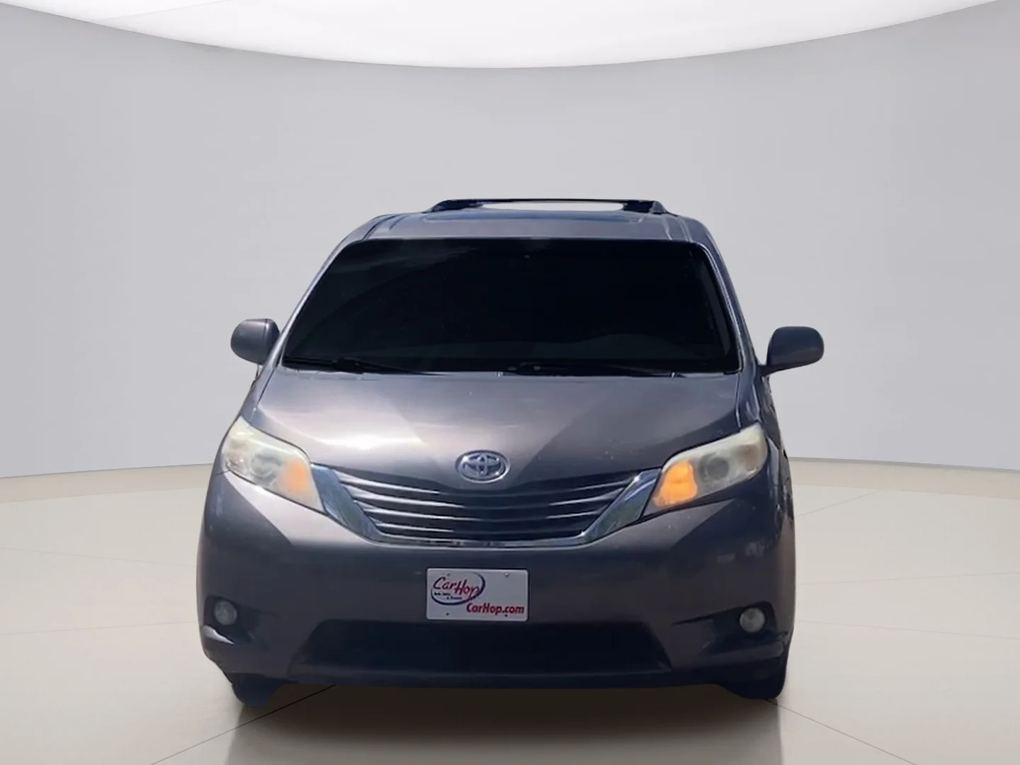 Used 2013 Gray Toyota XLE image 8
