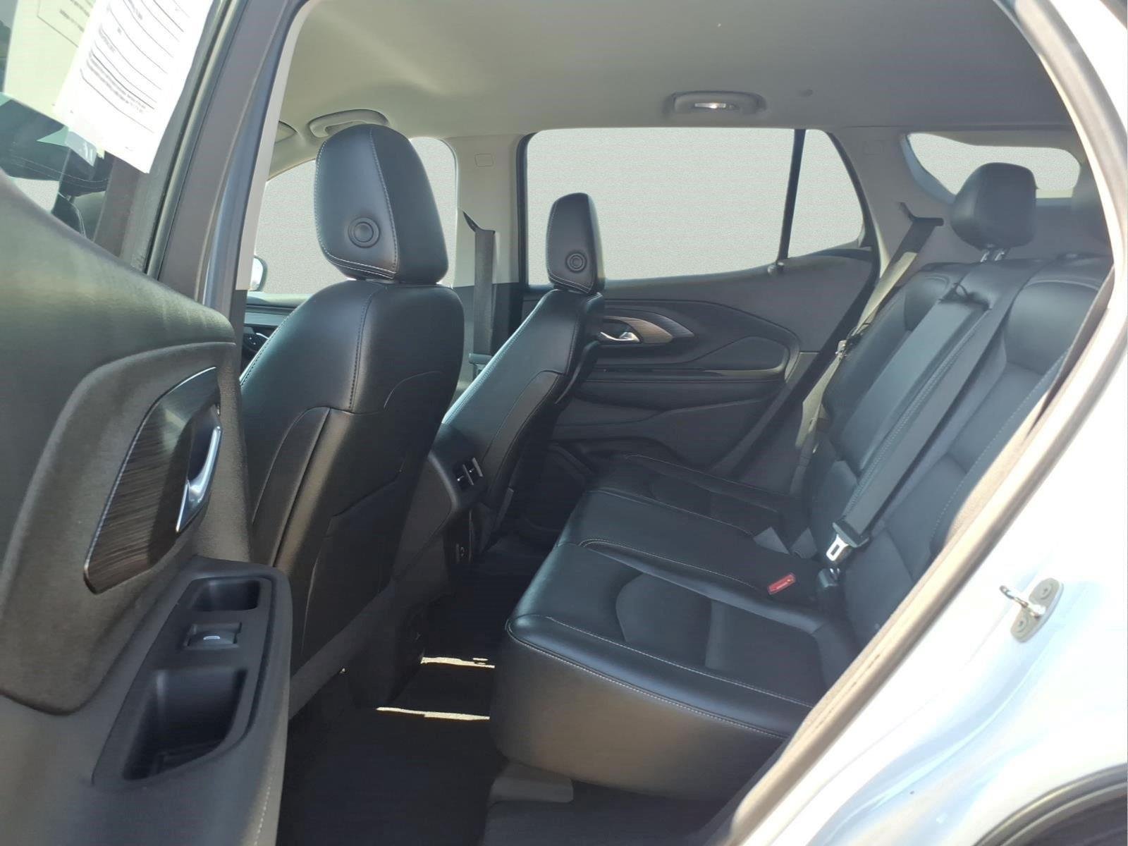 Used 2023 Summit White GMC SLT image 11