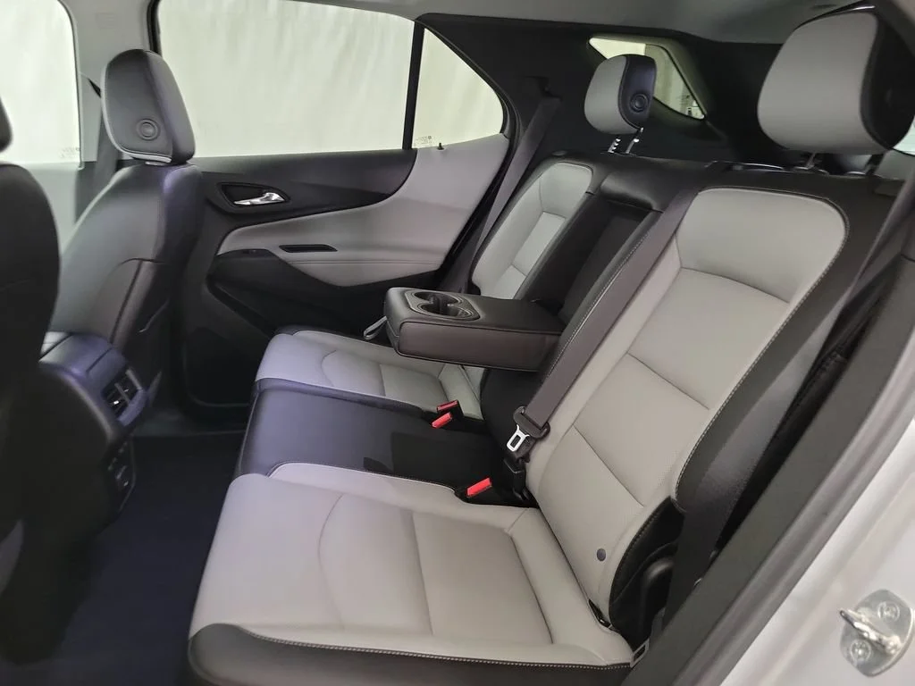 2020 Chevrolet Equinox Premier - Photo 11