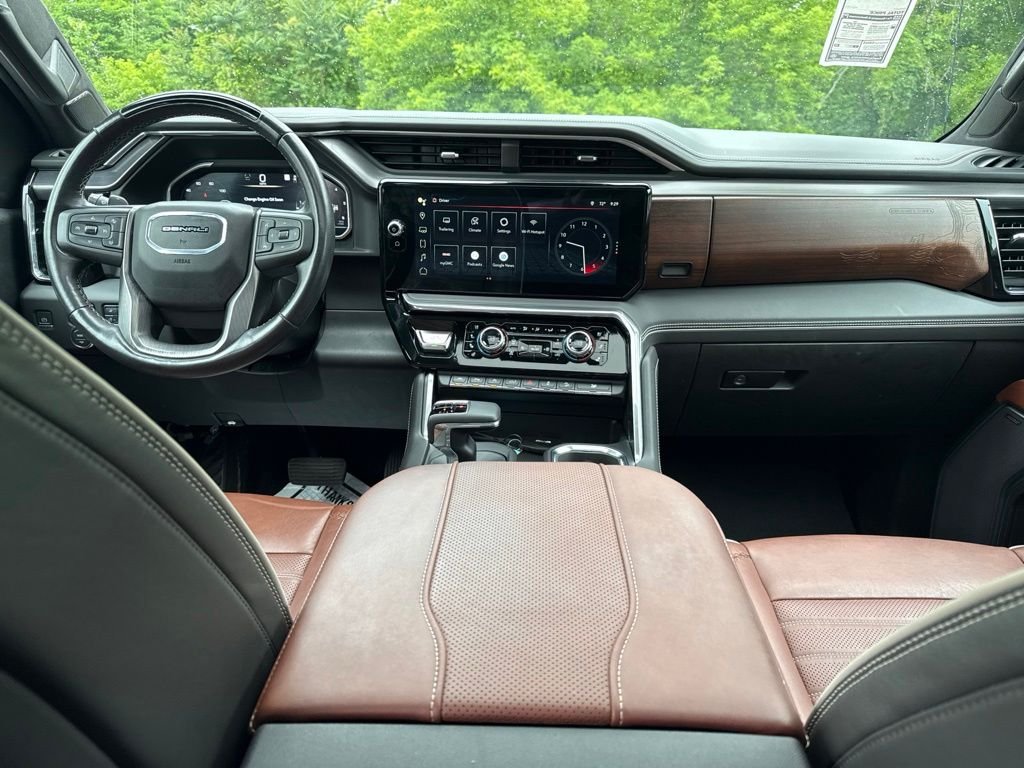 Used 2023 Black GMC Denali Ultimate image 17