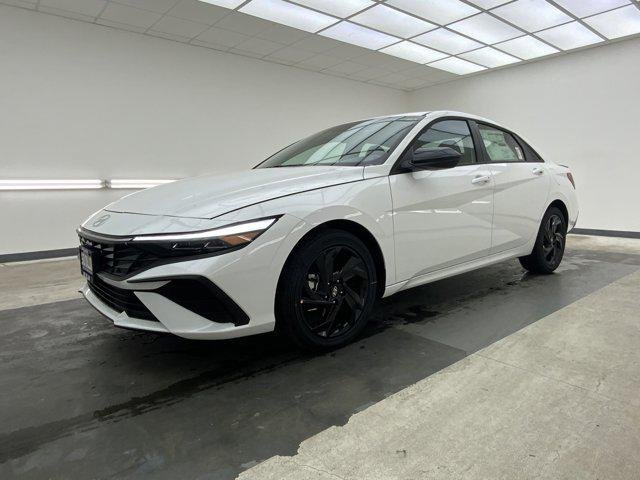 2026 Hyundai Elantra 2.0 SEL Sport IVT's photo