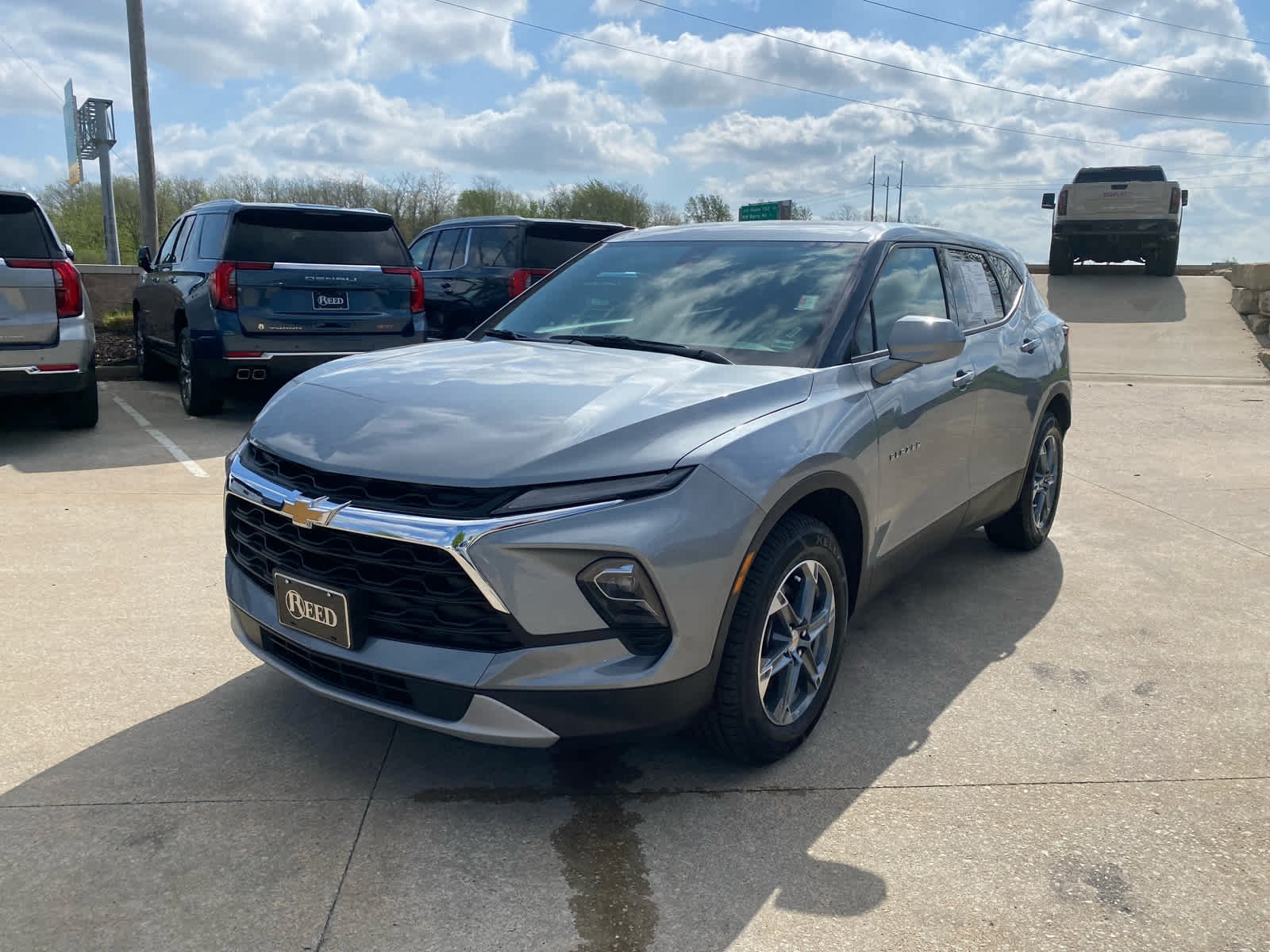 Used 2025 Chevrolet Blazer 2LT with VIN 3GNKBHR46SS246609 for sale in Kansas City