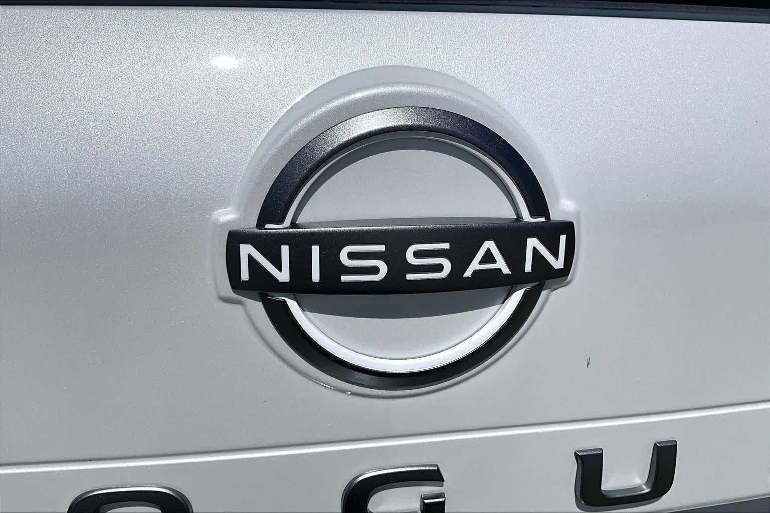 New 2026 Everest White Pearl TriCoat Nissan SV image 8