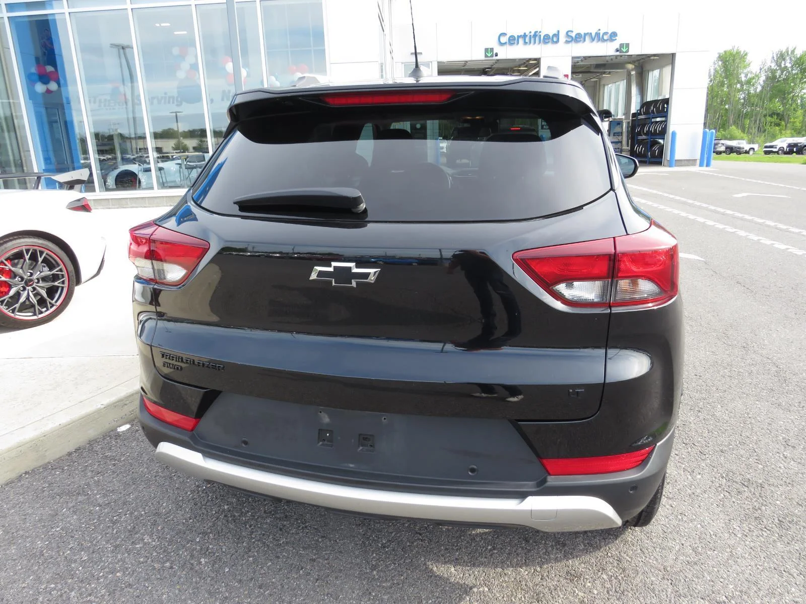 Used 2021 Mosaic Black Metallic Chevrolet LT image 9